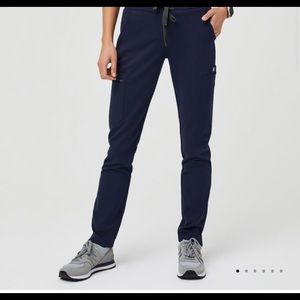 FIGS Yola Skinny scrub pants, navy blue XXS/Tall